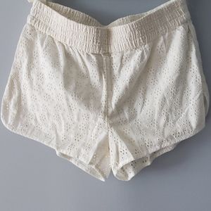 Aerie Cotton Eyelet Elastic Waistband Shorts Size M